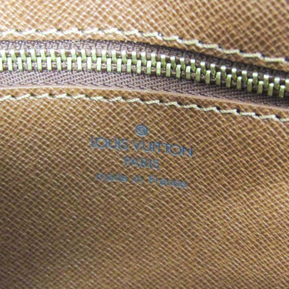 LOUIS VUITTON Brown Monogram Clutch Bag - Picture 10 of 11